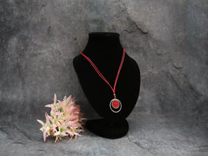 Eclipsing Circle Necklace (red)
