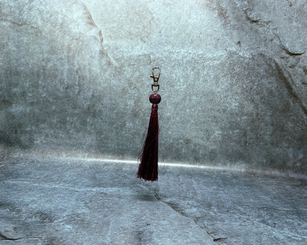key ring & zip pull Tassel