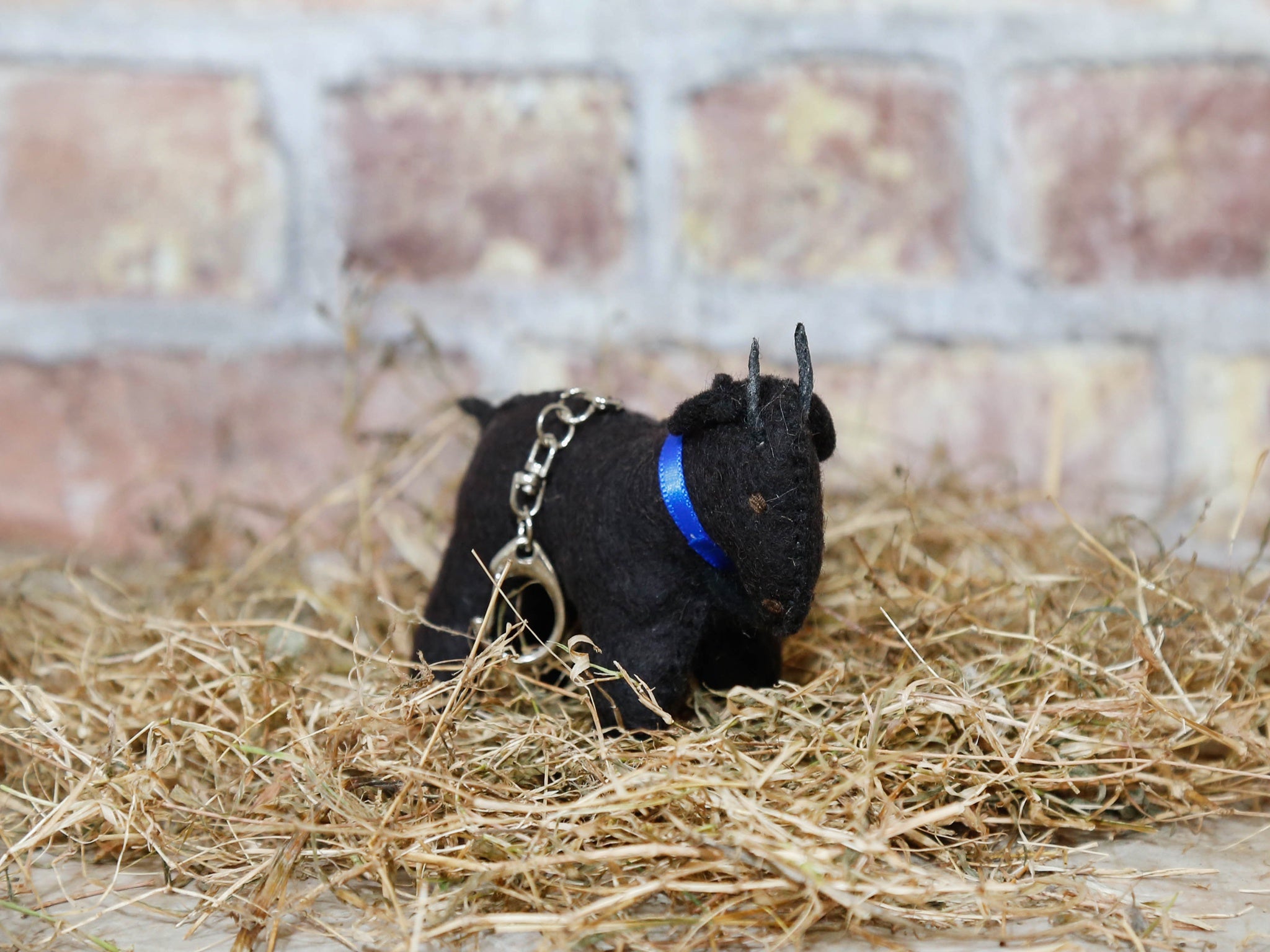 Goat  -BlueColler Vincent Van key chain