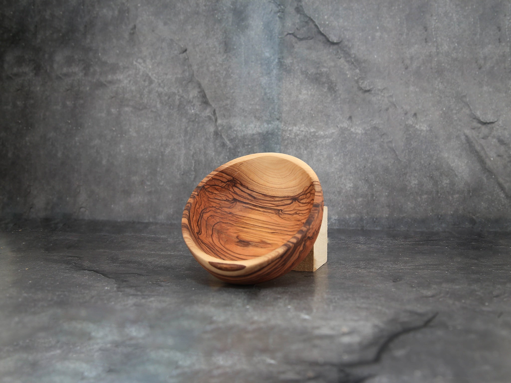 Olive wood bowl 10cm