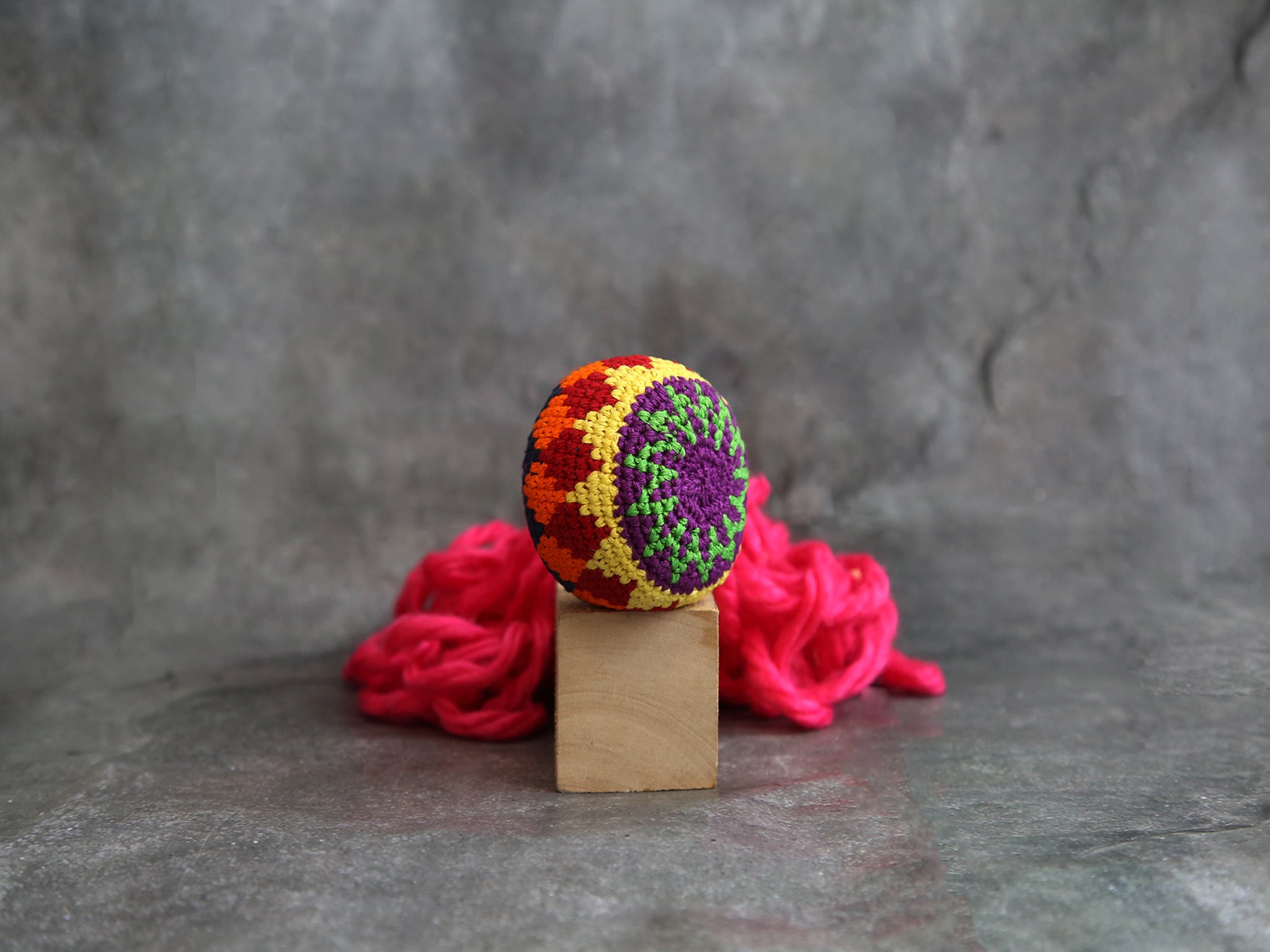 Hacky sacks round