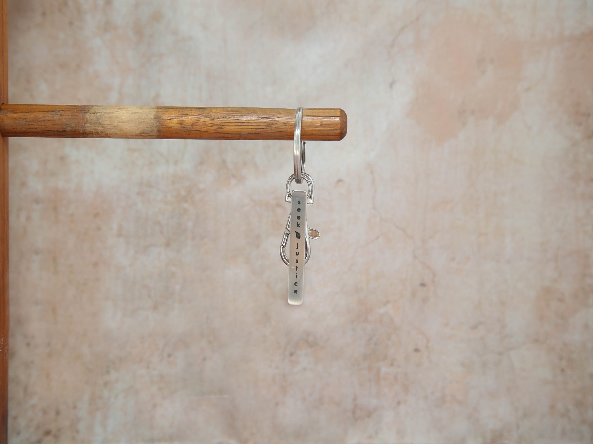 Key Ring Titanium Justice